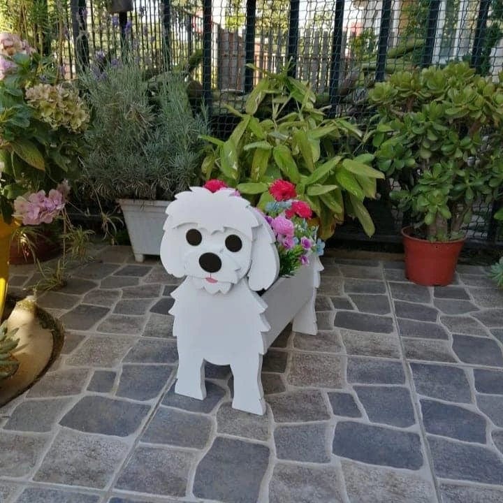 Jardinière en forme de chien